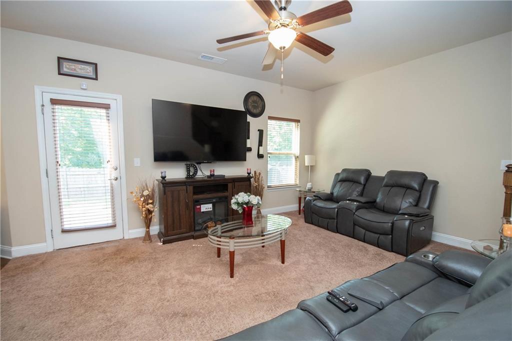 244 Morrison Trail Property Photo 6