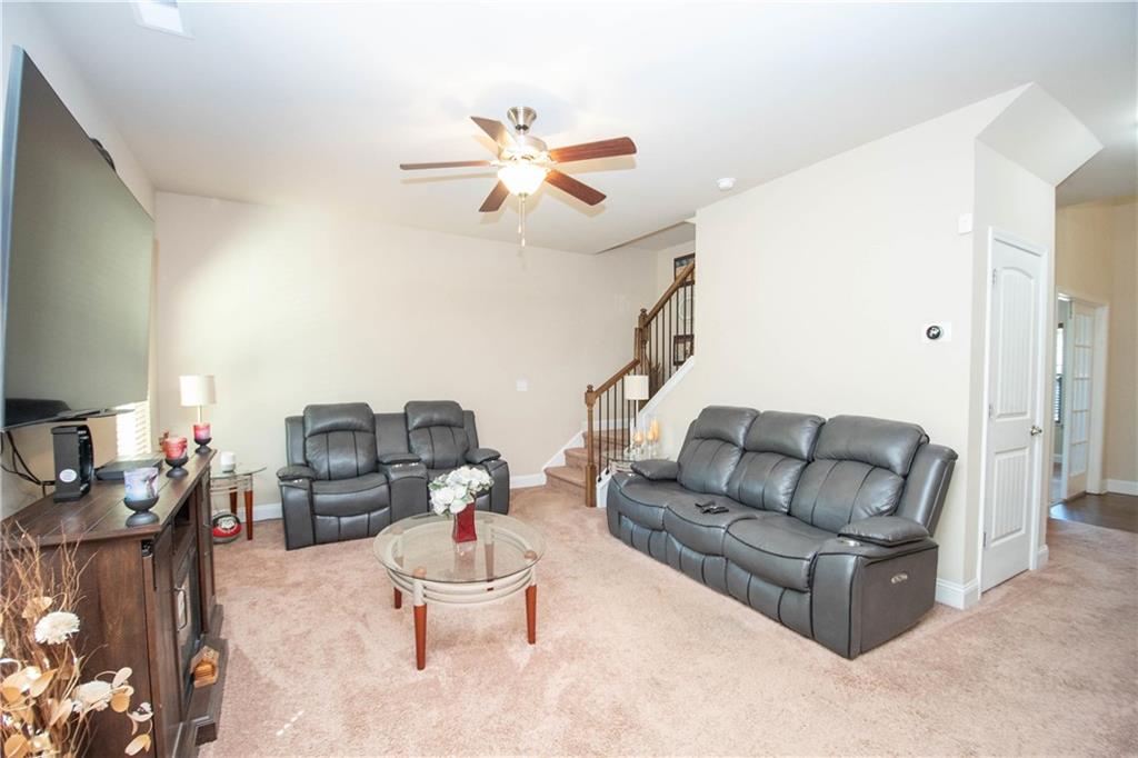 244 Morrison Trail Property Photo 7