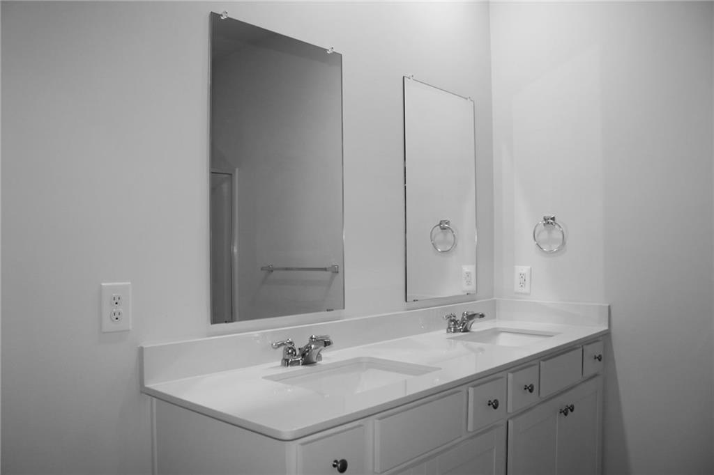 102 Fremont Lane Property Photo 8