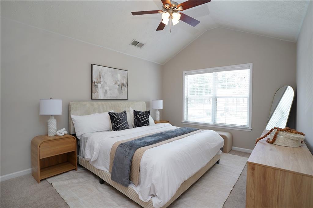 182 Oak Green Drive Property Photo 14