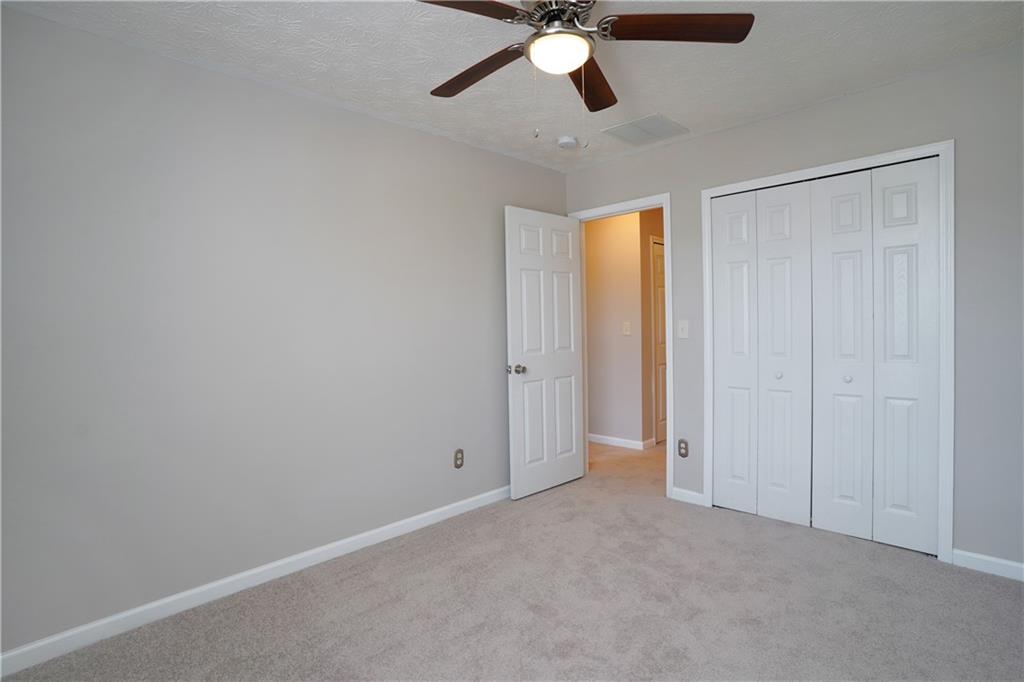 182 Oak Green Drive Property Photo 21