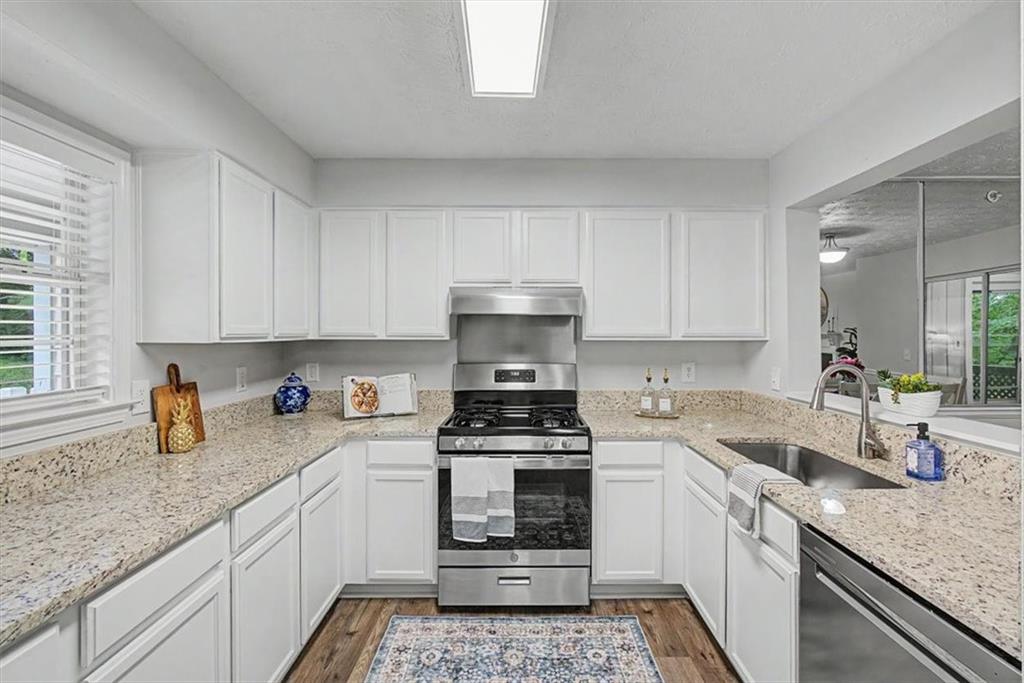 3940 Riverlook Parkway Se Unit 302 Property Photo 9