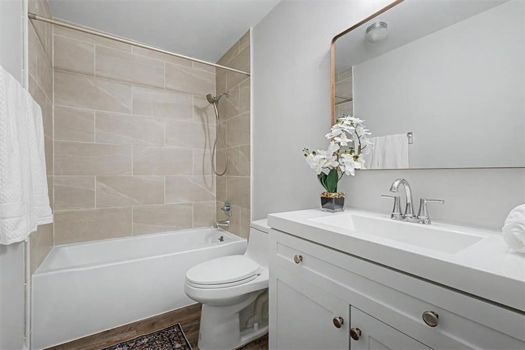 3940 Riverlook Parkway Se Unit 302 Property Photo 15