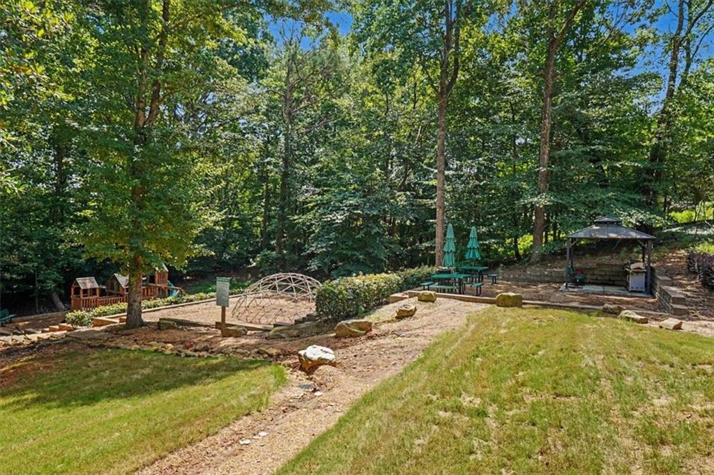 3940 Riverlook Parkway Se Unit 302 Property Photo 28
