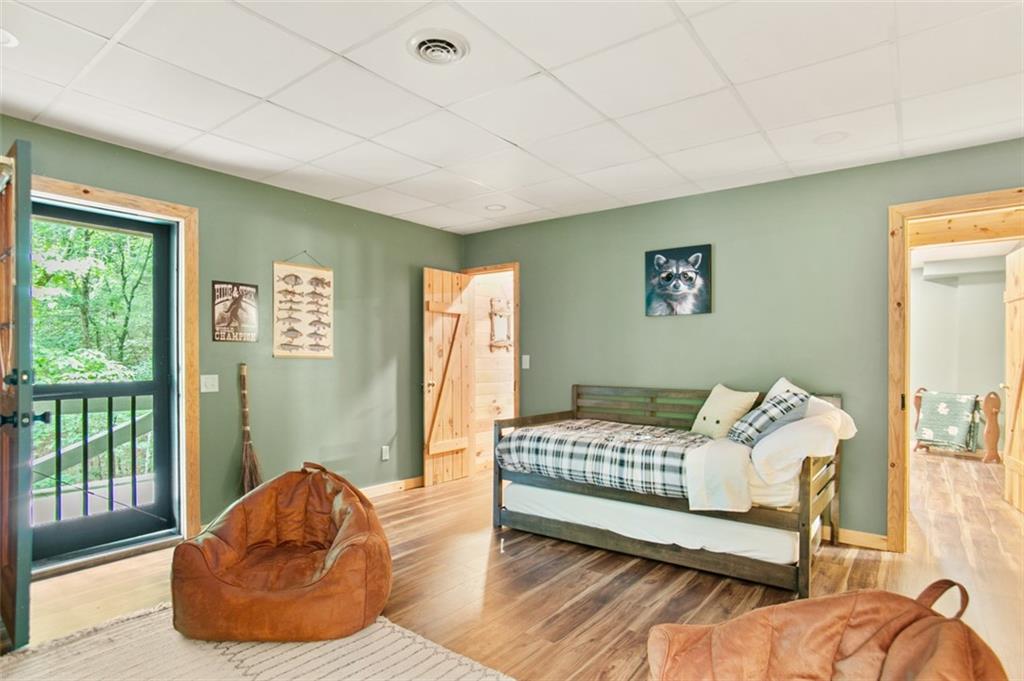 322 Honeysuckle Way Property Photo 36