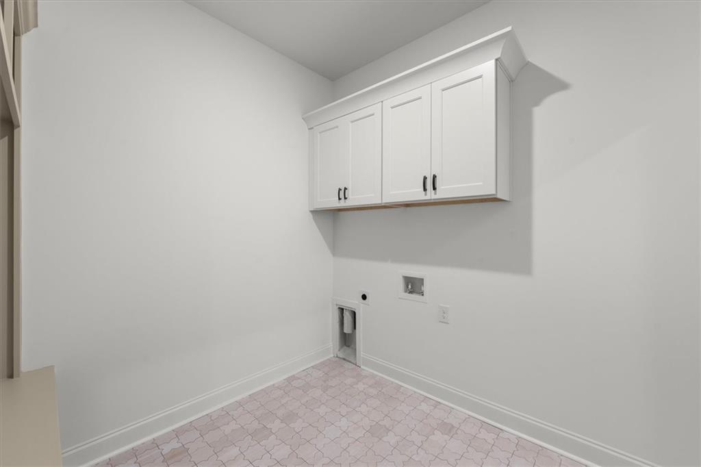 947 Lake Varner Drive Property Photo 26