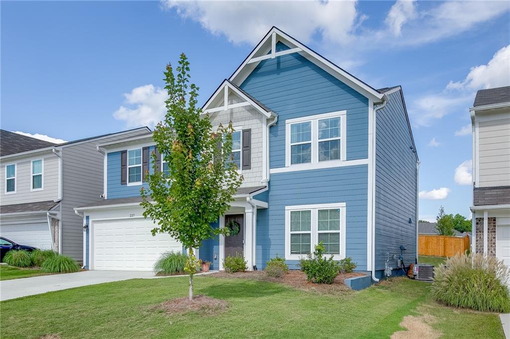 227 Traminer Way Property Photo 3