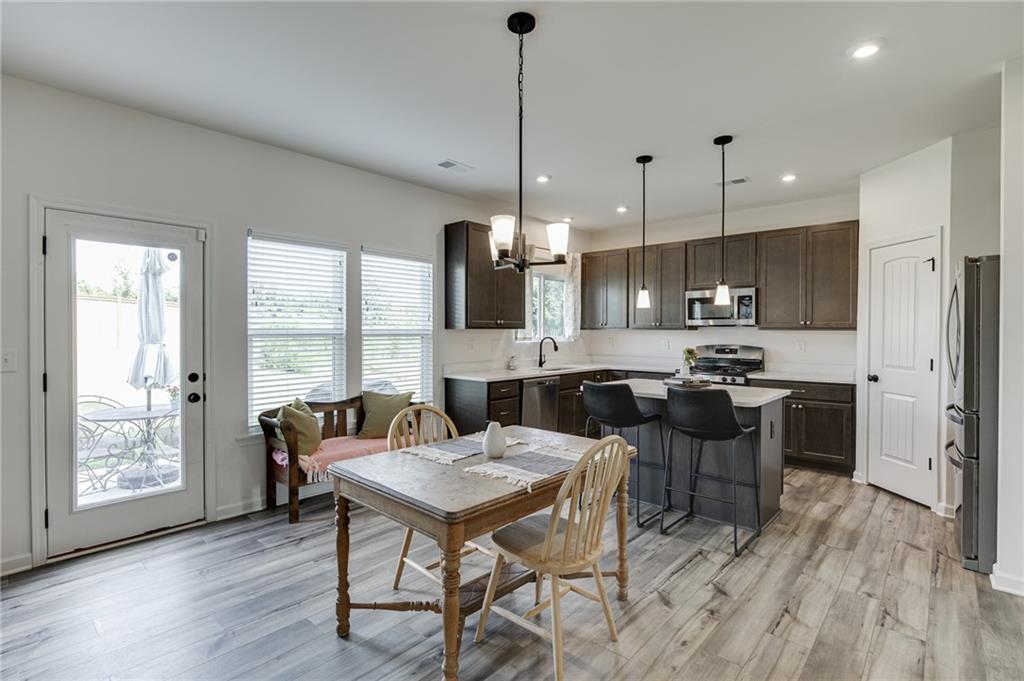 227 Traminer Way Property Photo 13