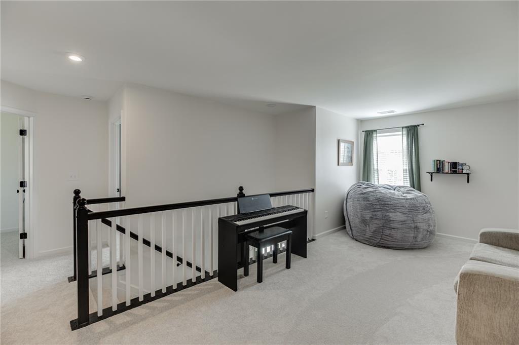 227 Traminer Way Property Photo 25