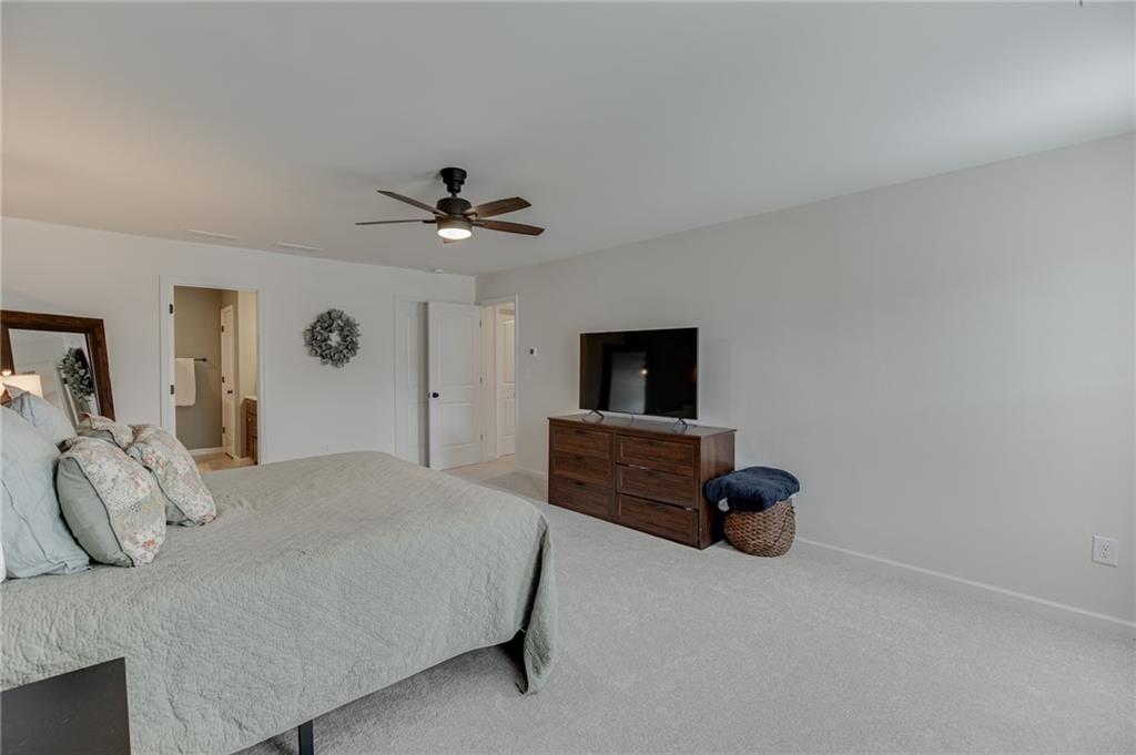 227 Traminer Way Property Photo 29