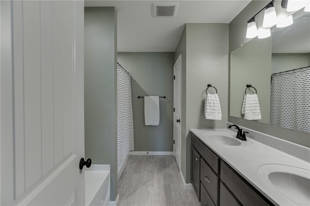 227 Traminer Way Property Photo 30