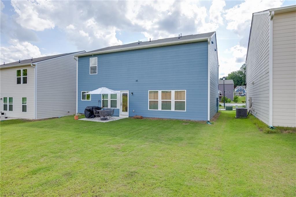227 Traminer Way Property Photo 34