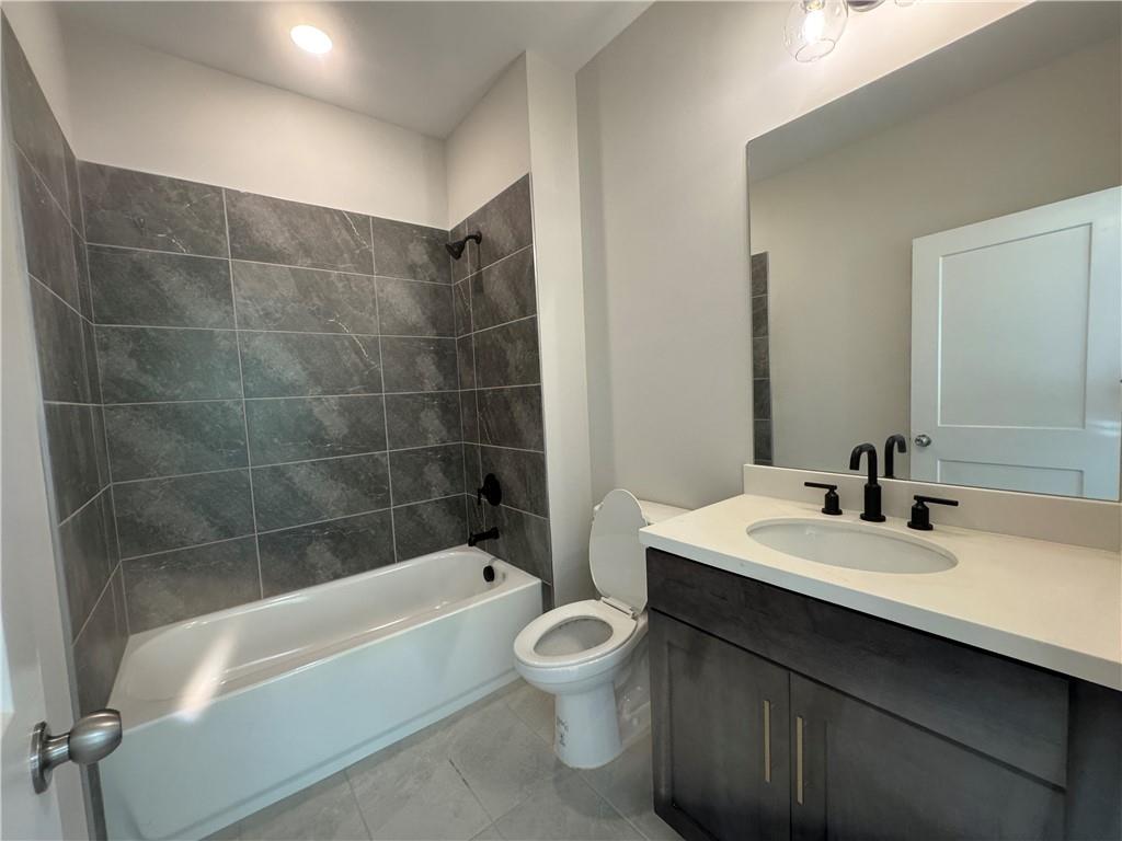 662 Soul Alley Property Photo 4