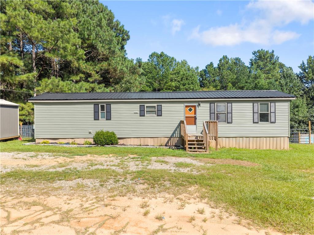 247 Highway 323 Property Photo 1