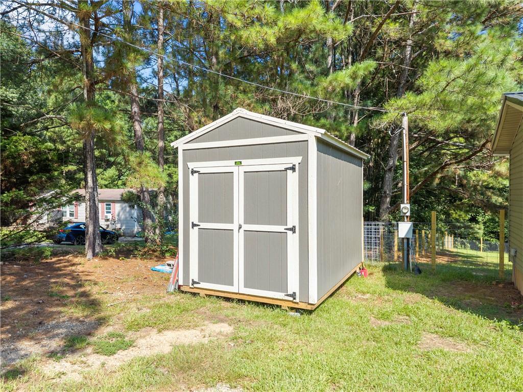 247 Highway 323 Property Photo 5