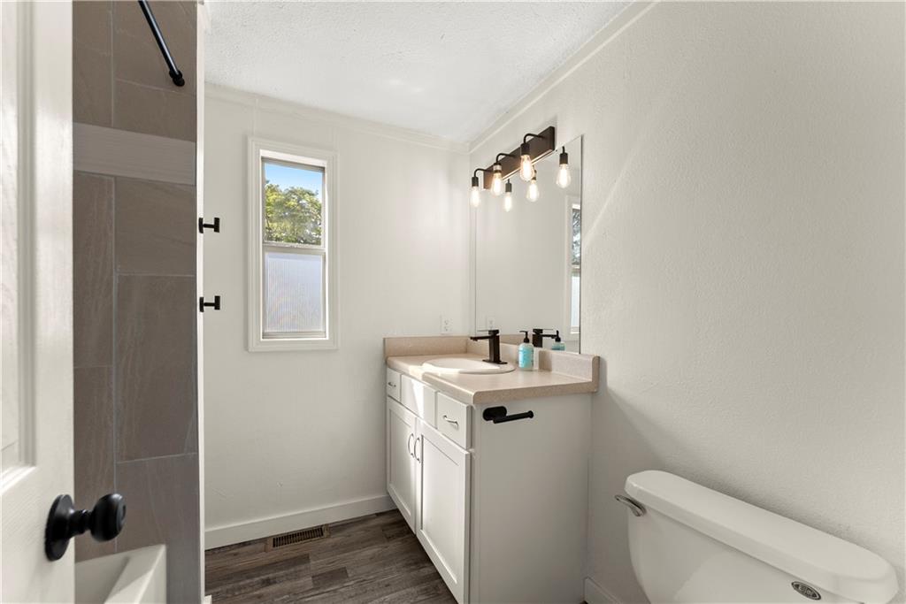 247 Highway 323 Property Photo 19