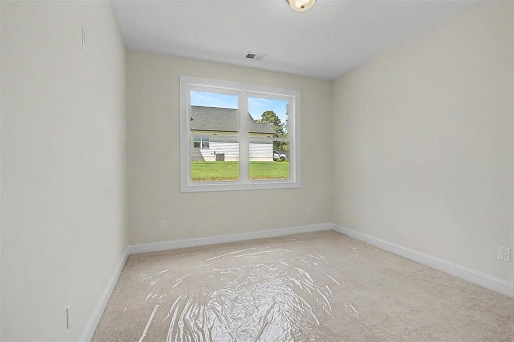 90 Doris Path Property Photo 27