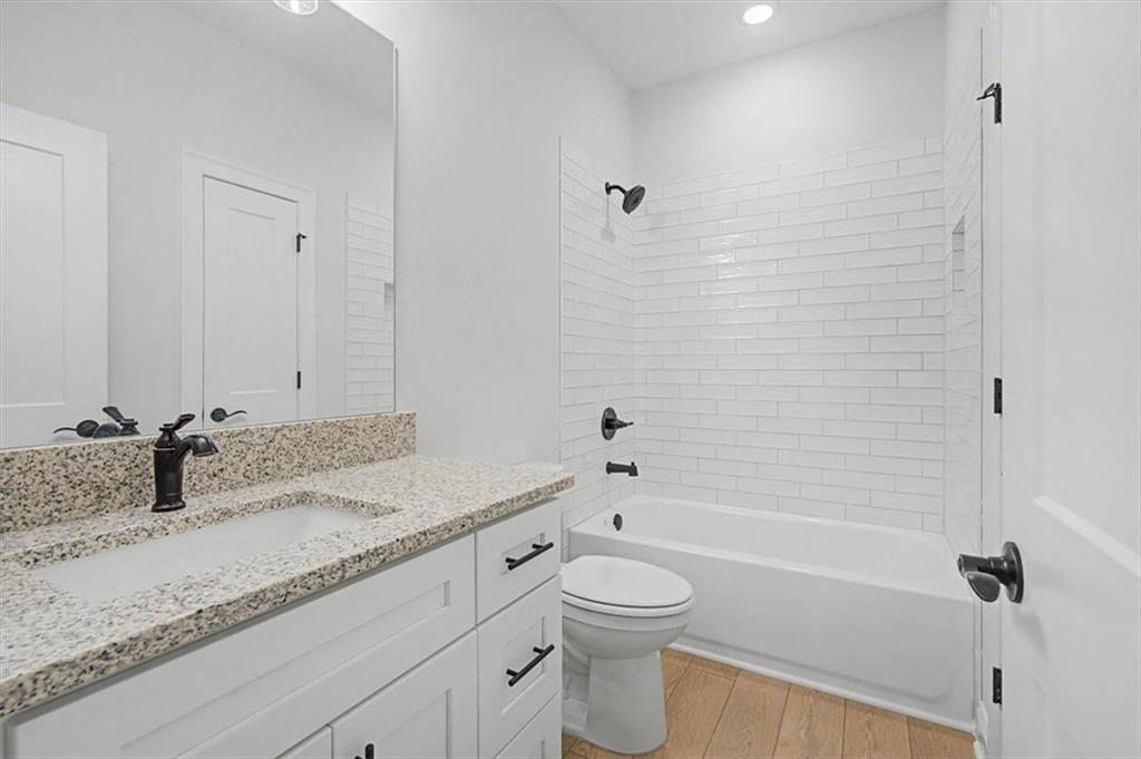90 Doris Path Property Photo 29