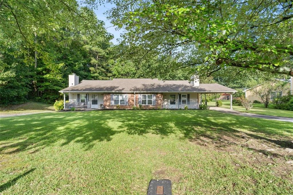 5668 Williamsburg Trace Property Photo 1