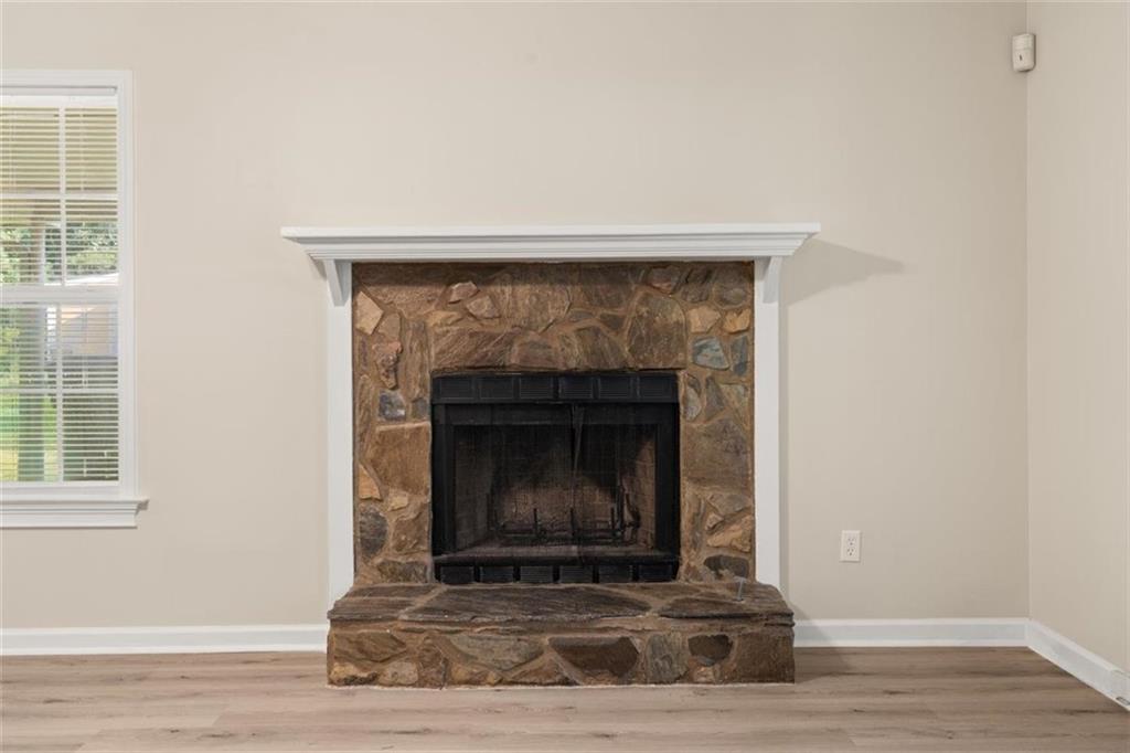 5668 Williamsburg Trace Property Photo 7