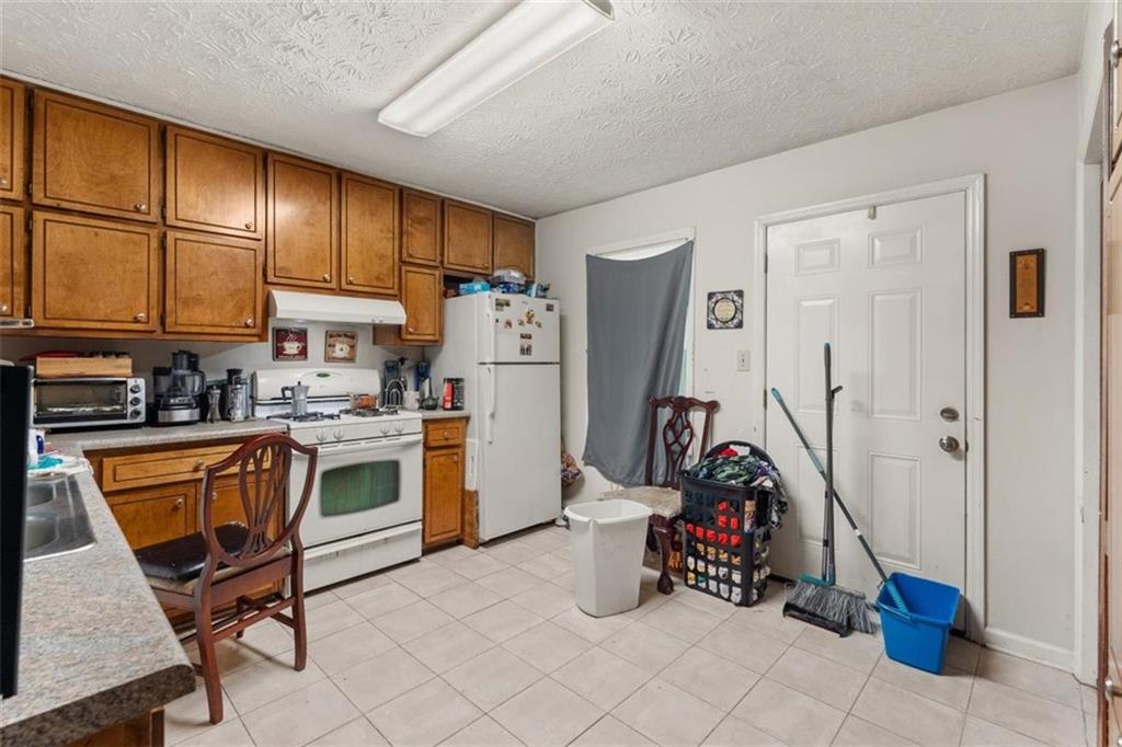 5668 Williamsburg Trace Property Photo 26