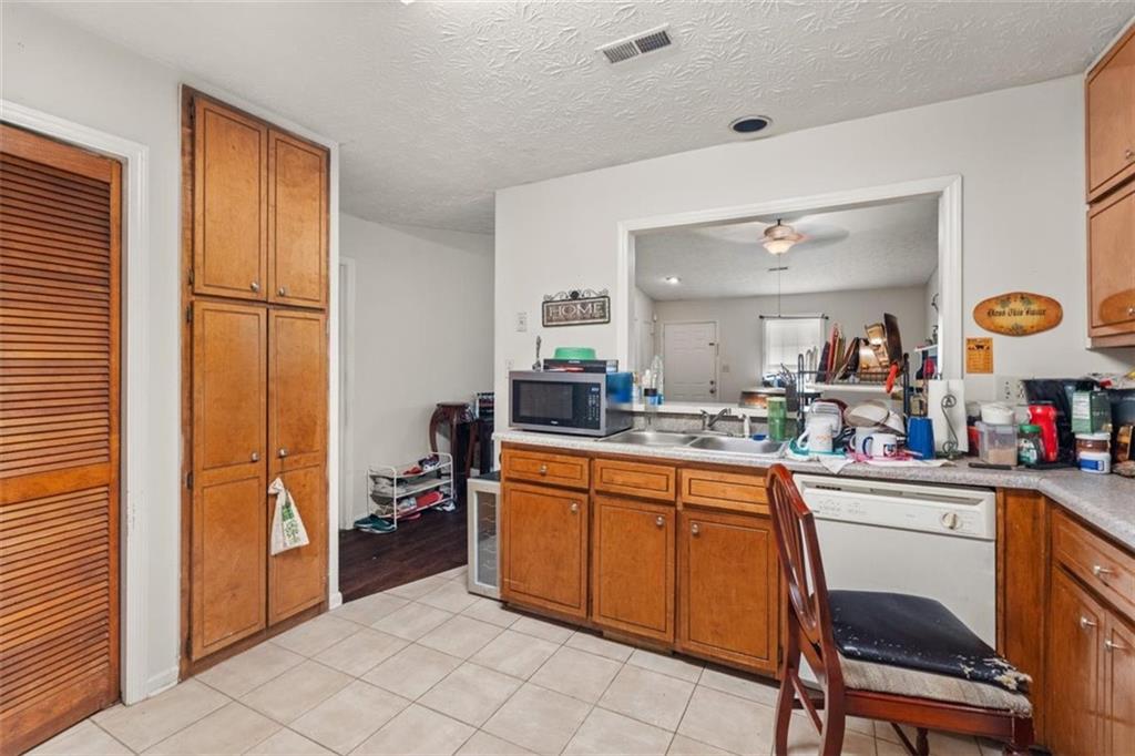 5668 Williamsburg Trace Property Photo 27