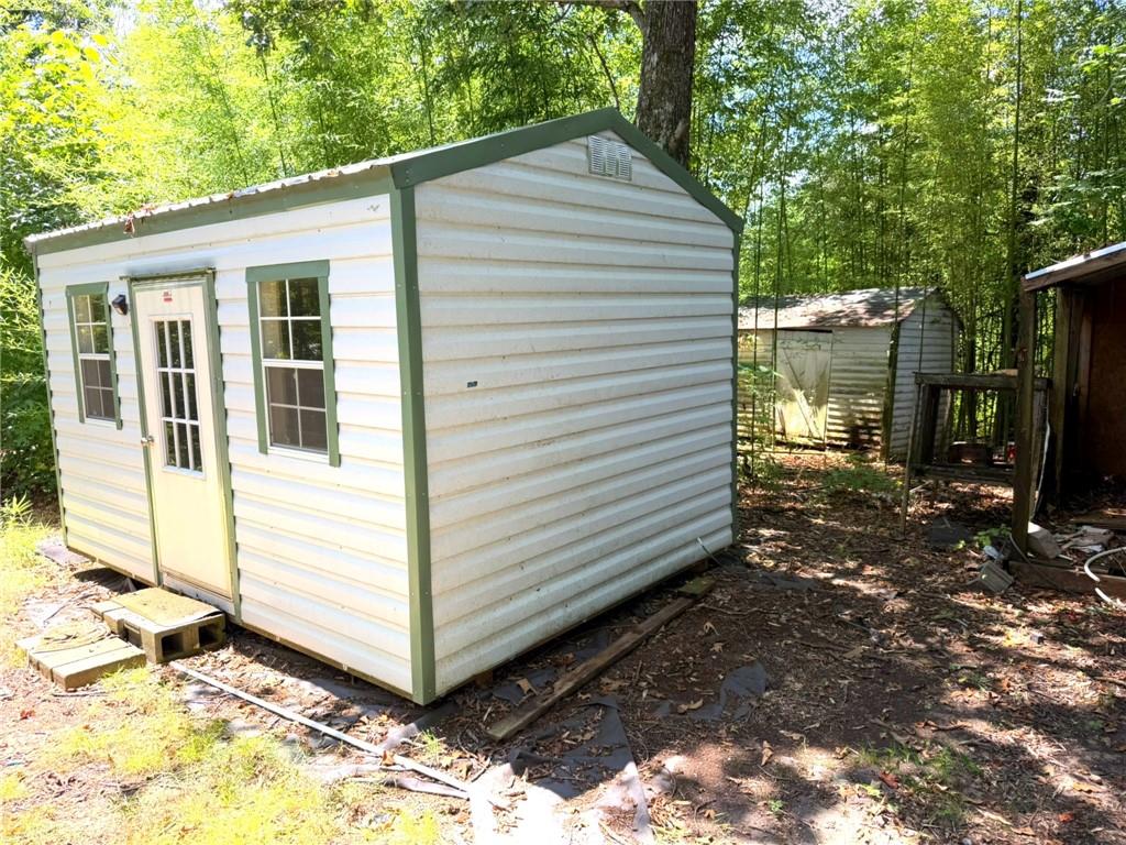231 Hawks Way Property Photo 15