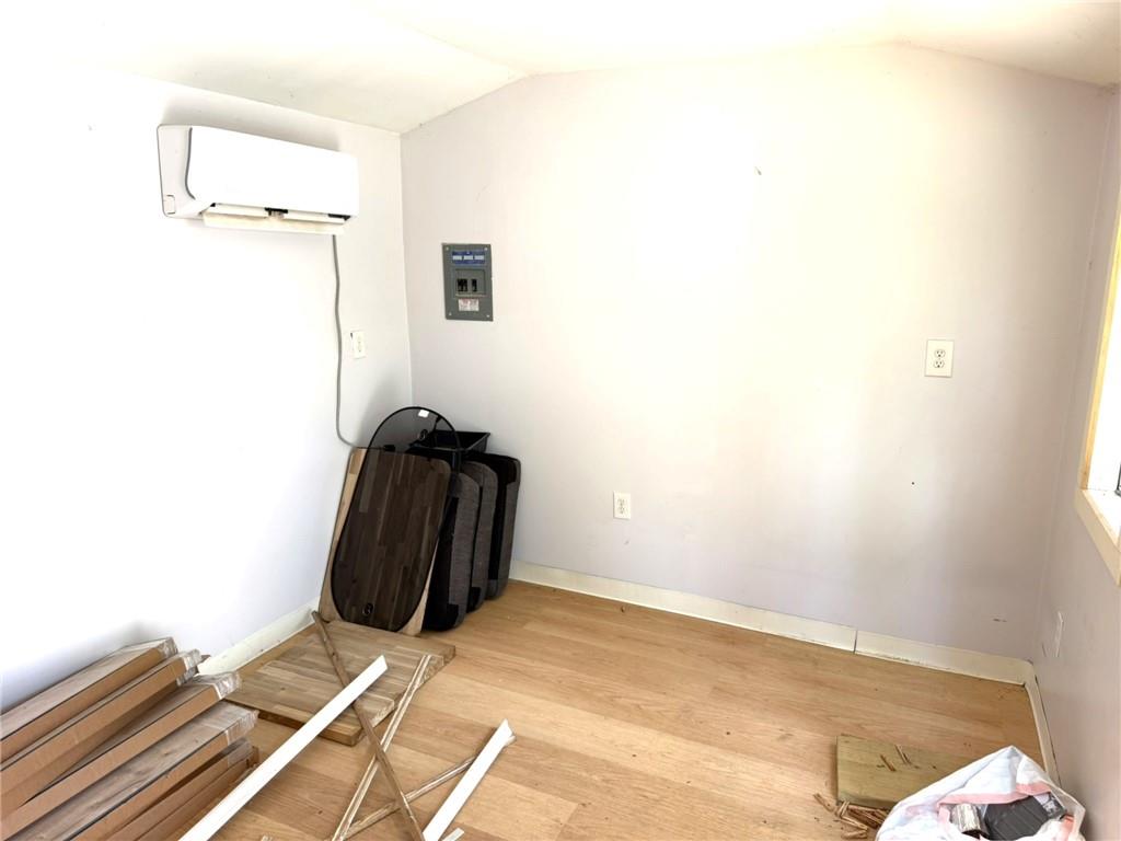 231 Hawks Way Property Photo 16