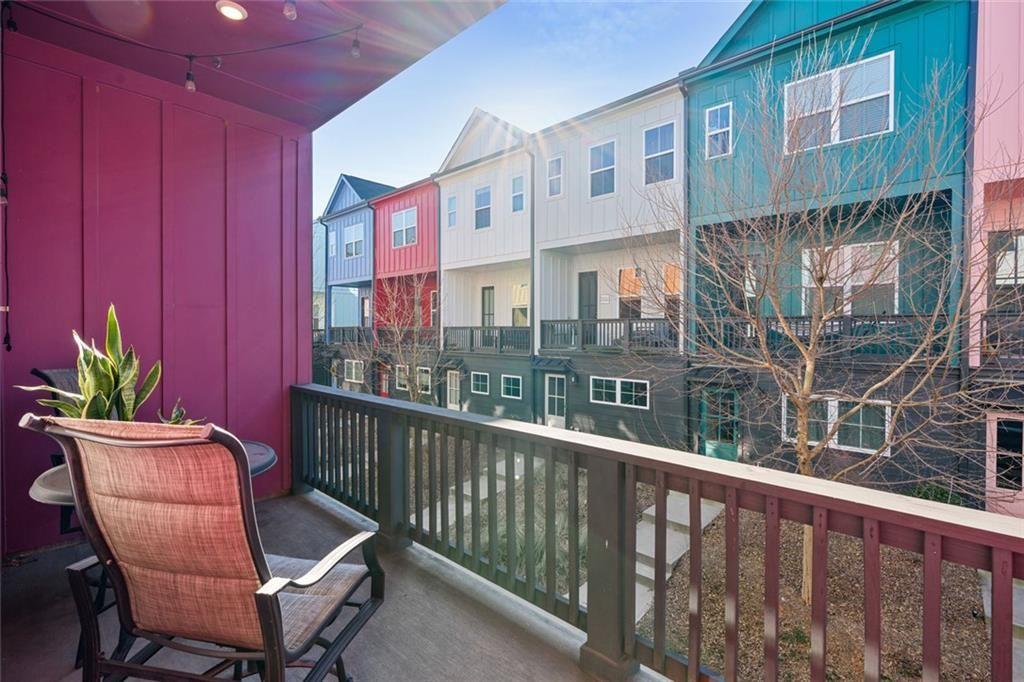 179 Color Circle Se Property Photo 9