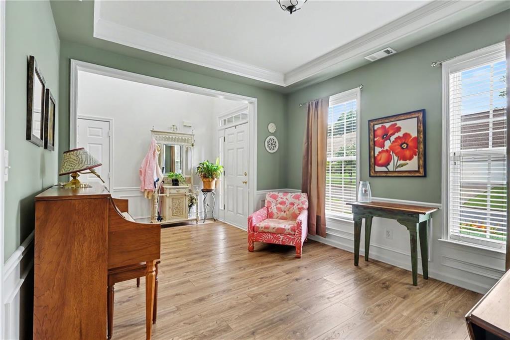 3324 Hampreston Way Nw Property Photo 3