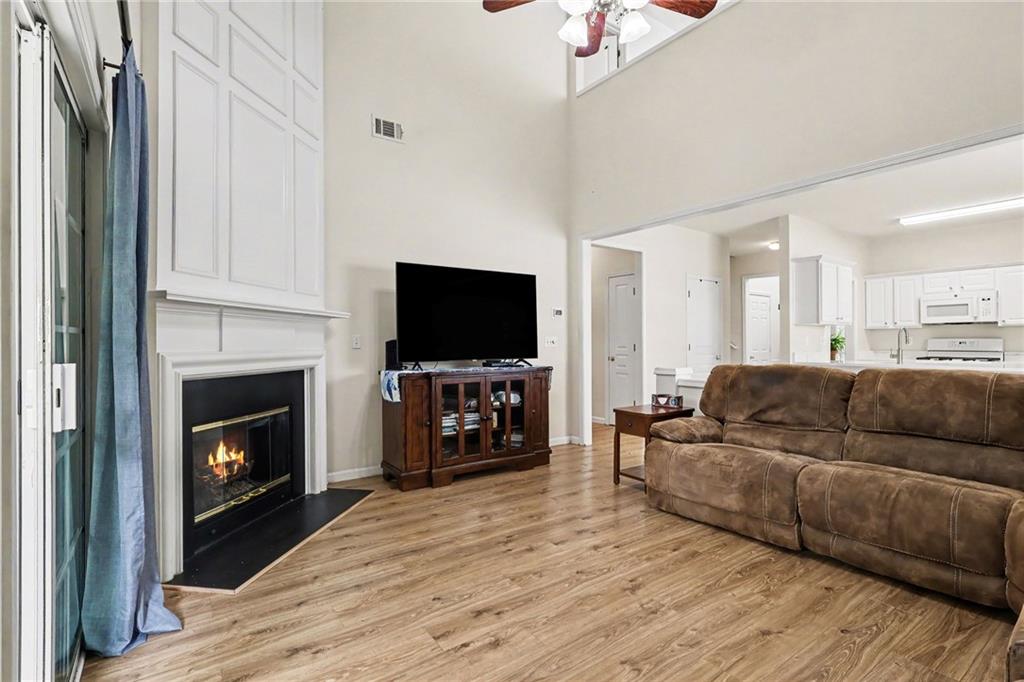 3324 Hampreston Way Nw Property Photo 4
