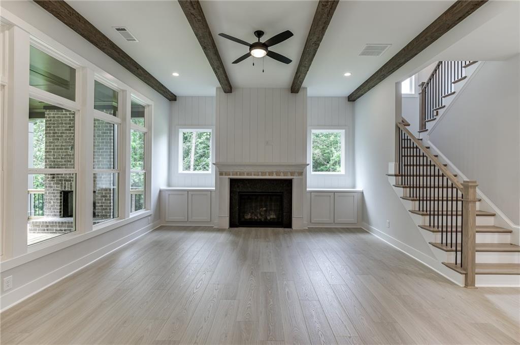 5370 Settingdown Road Property Photo 13