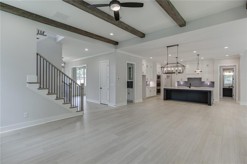5370 Settingdown Road Property Photo 15