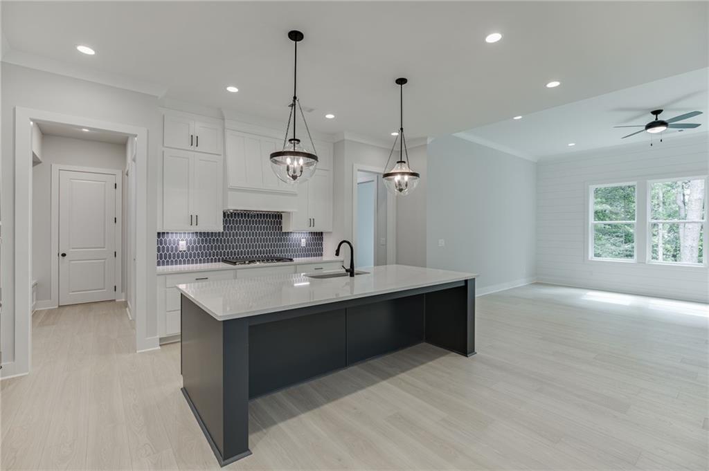 5370 Settingdown Road Property Photo 18
