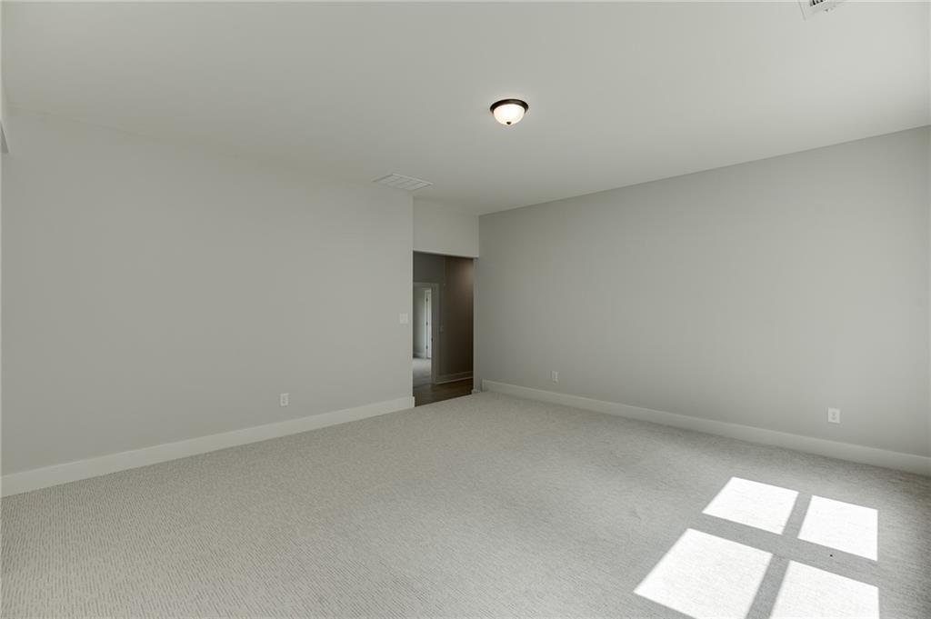 5370 Settingdown Road Property Photo 34
