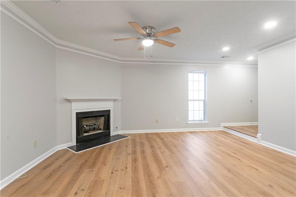 1041 Plantation Way Nw Property Photo 2