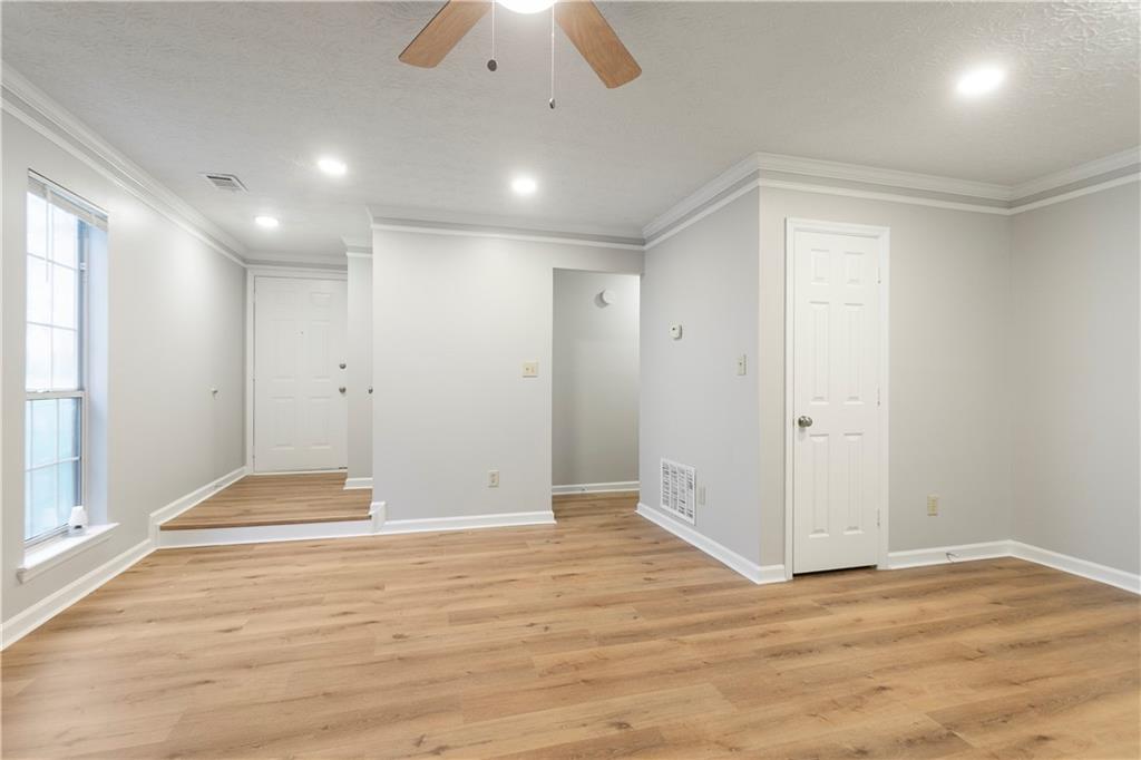 1041 Plantation Way Nw Property Photo 4