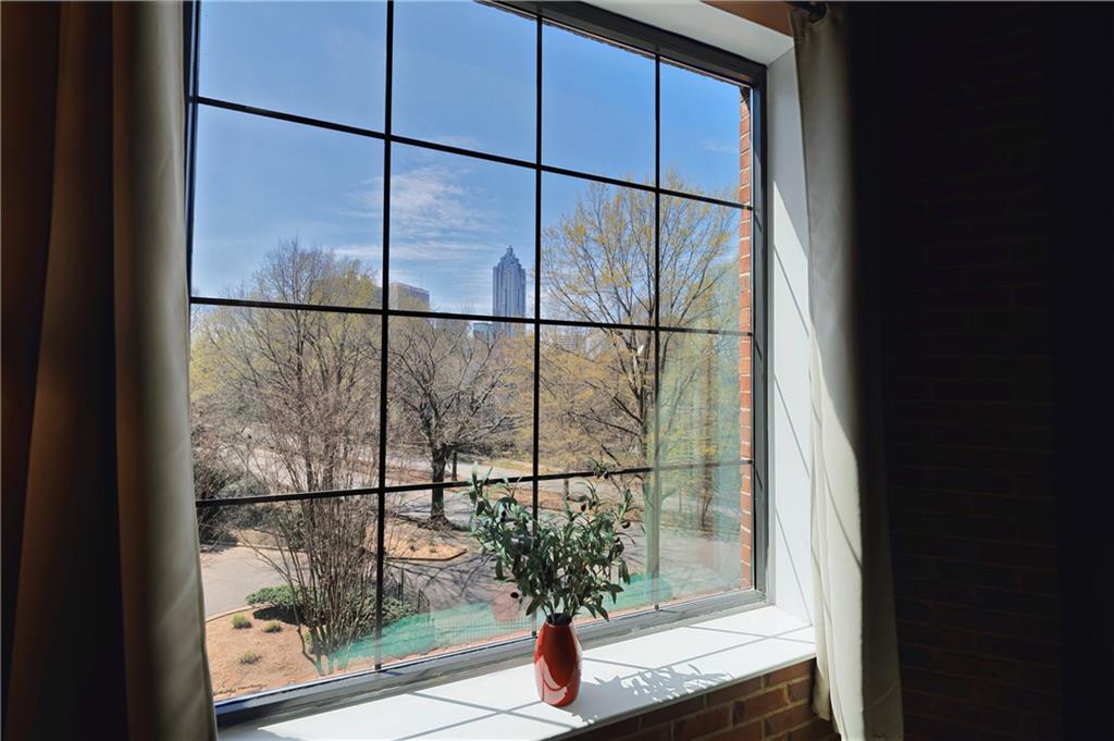 395 Central Park Place Ne Unit 210 Property Photo 17