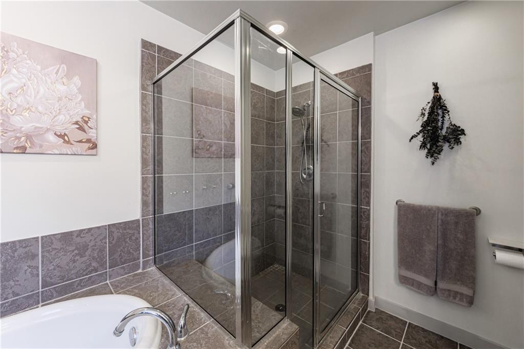 395 Central Park Place Ne Unit 210 Property Photo 28