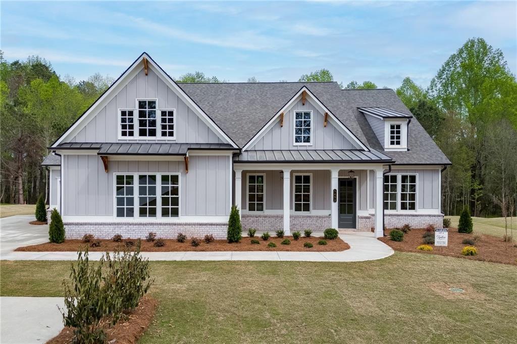 5450 Settingdown Road Property Photo 1