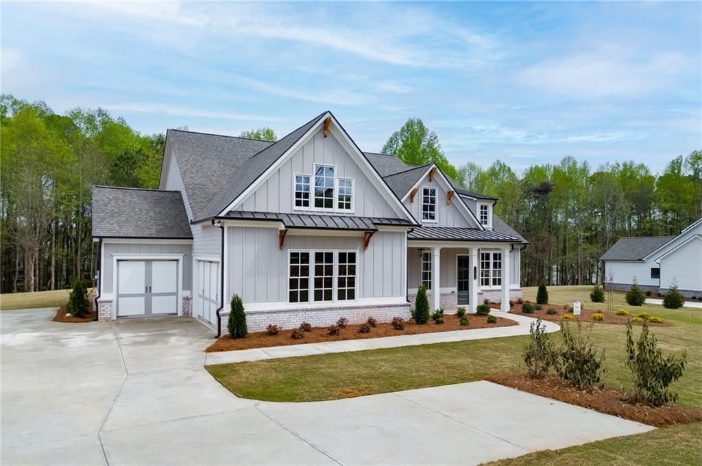 5450 Settingdown Road Property Photo 2