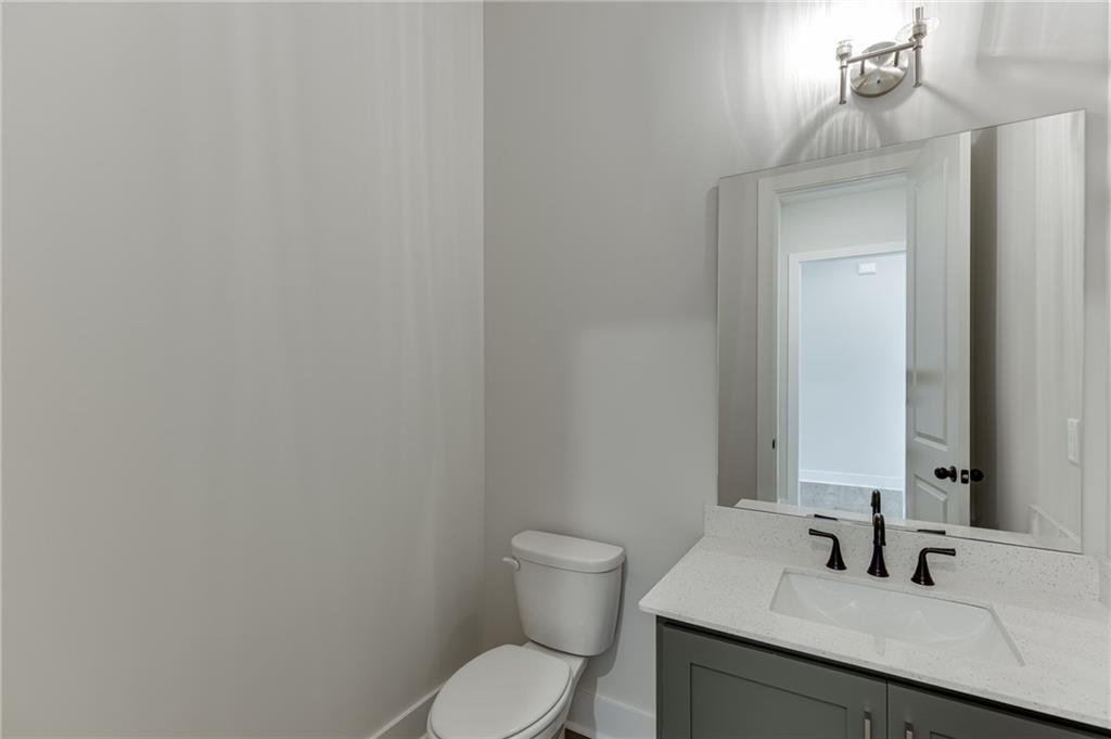5450 Settingdown Road Property Photo 12