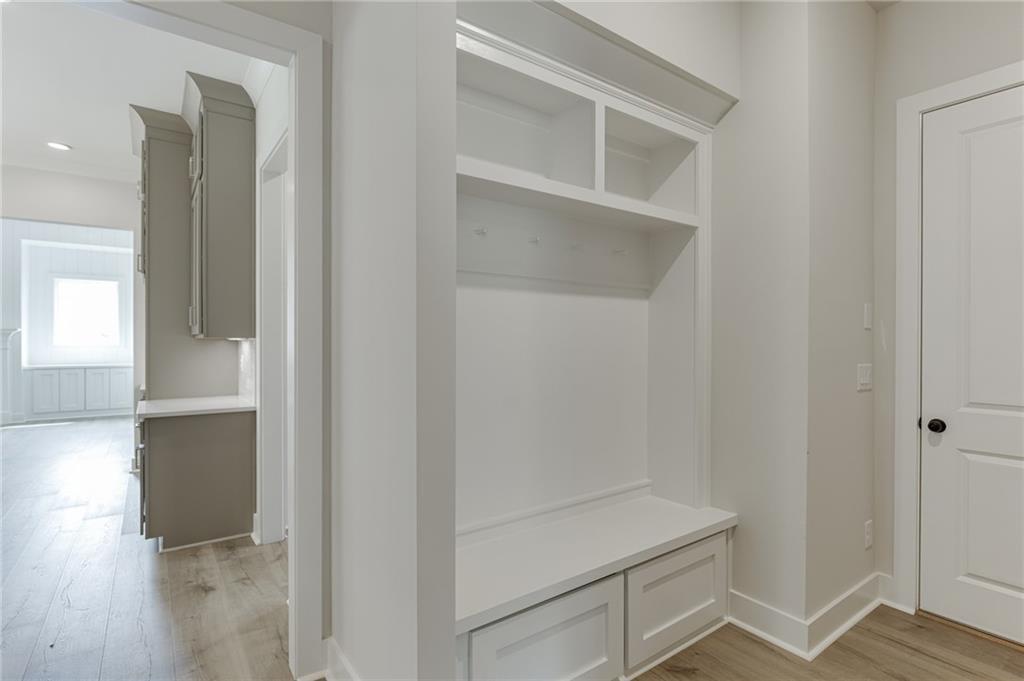 5450 Settingdown Road Property Photo 26