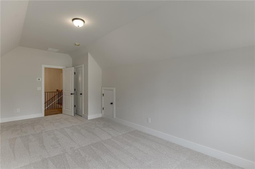 5450 Settingdown Road Property Photo 42
