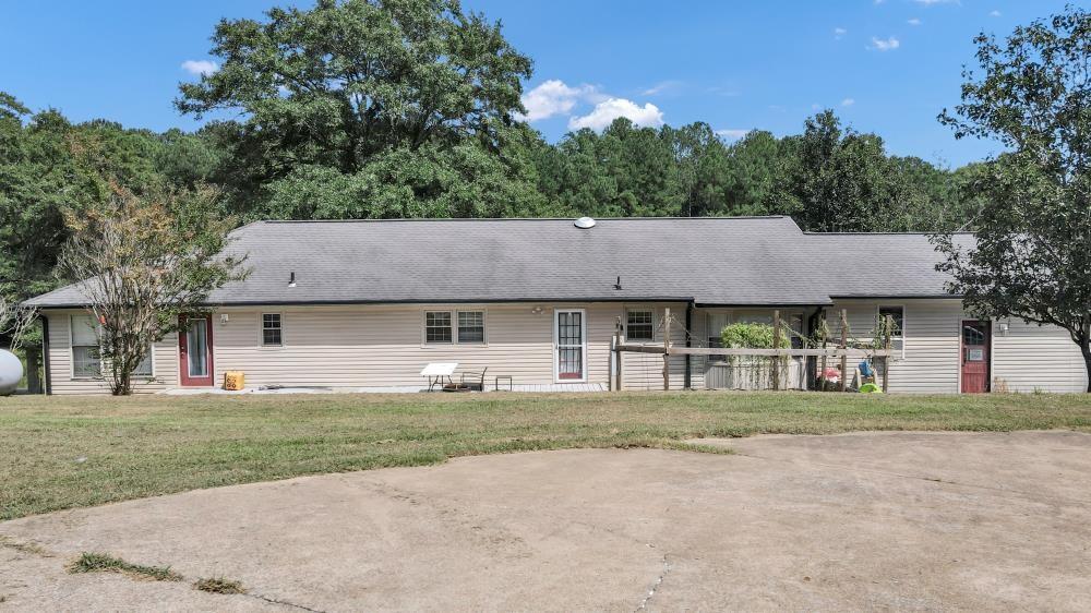 622 Harmony Road Se Property Photo 12