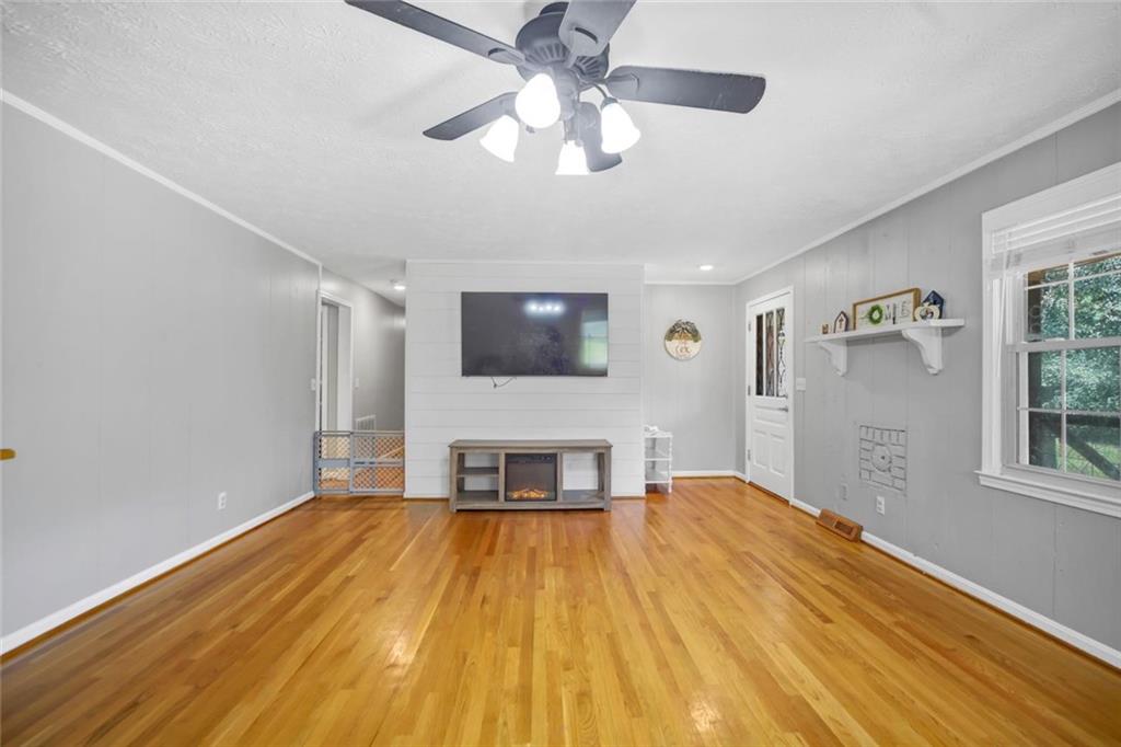 622 Harmony Road Se Property Photo 21