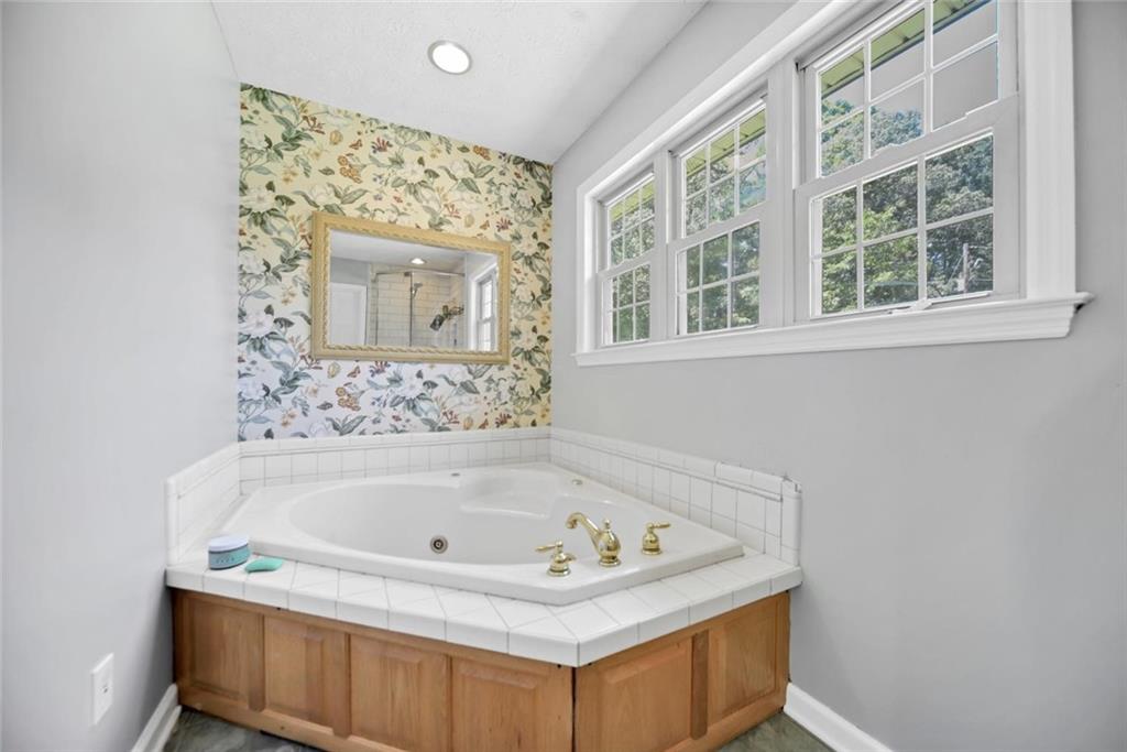 622 Harmony Road Se Property Photo 32