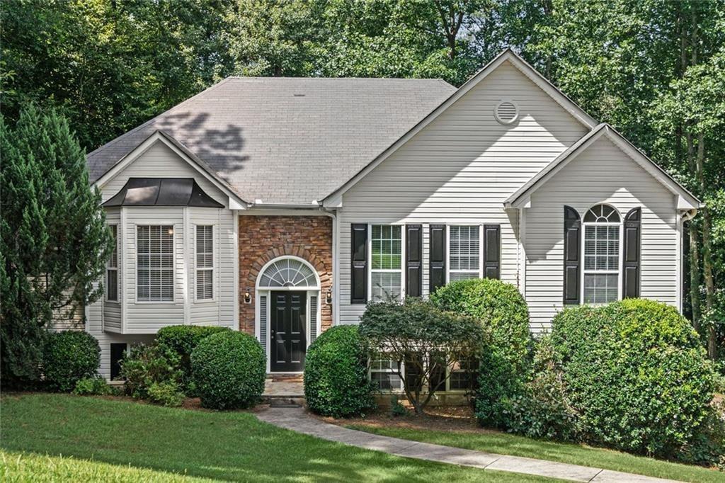 6225 Brook Hollow Creek Drive Property Photo 1