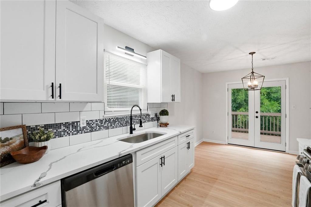6839 Silver Maple Drive Property Photo 10