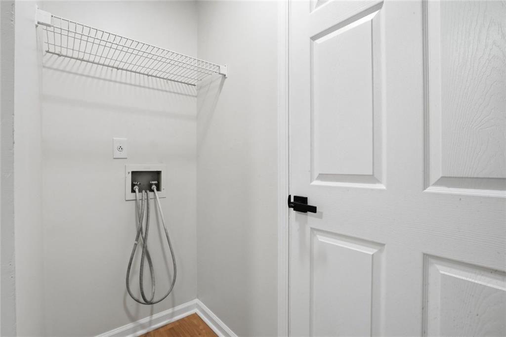 6839 Silver Maple Drive Property Photo 12